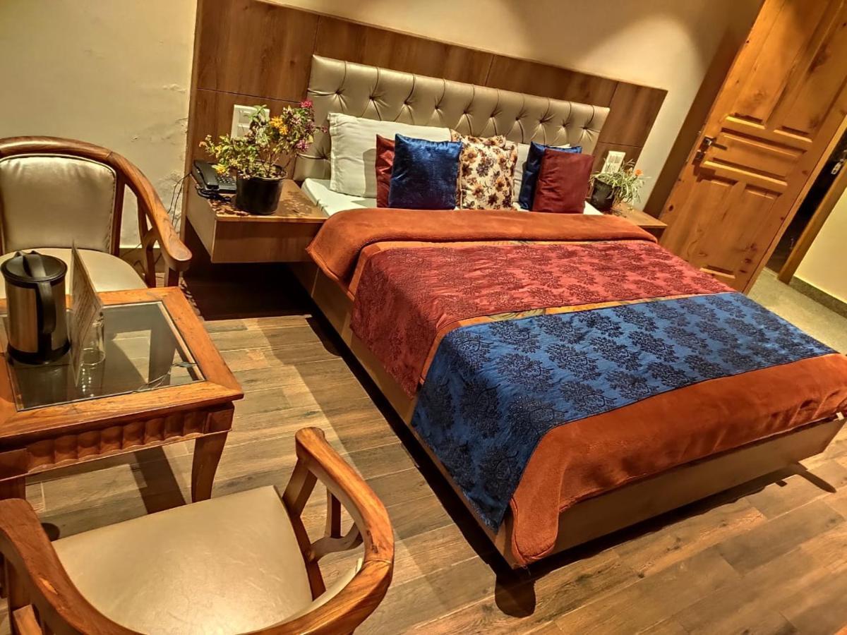 Apple Blossom Hotel Manali  Luaran gambar